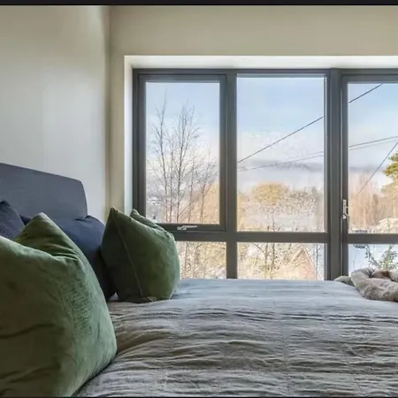 度假居 New House In The Center Of 2 *