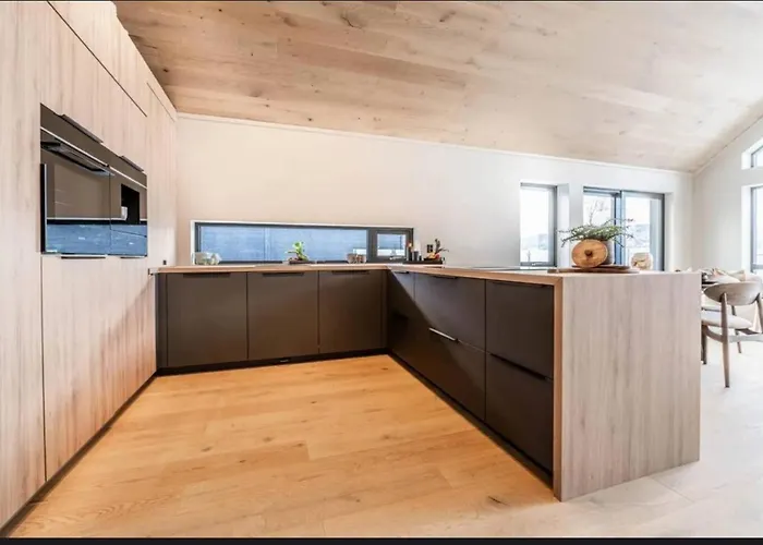 New House In The Center Of 2 度假居 特吕西尔